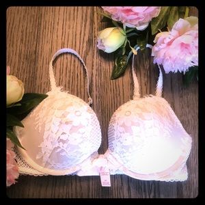 Victoria Secrets Dream Angels push-up bra.
